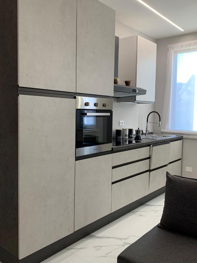 Temali Apartment Peschiera del Garda Buitenkant foto